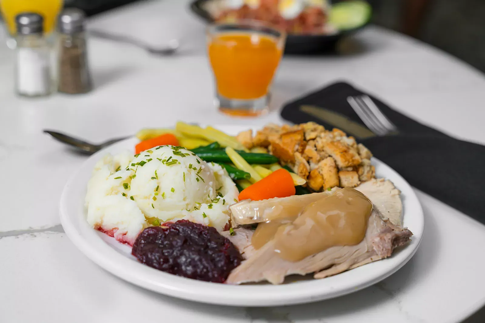 imgi_6_x2025-07-Maples-Living-Chatham-2_websize.jpg.pagespeed.ic.FPG269Ny5b