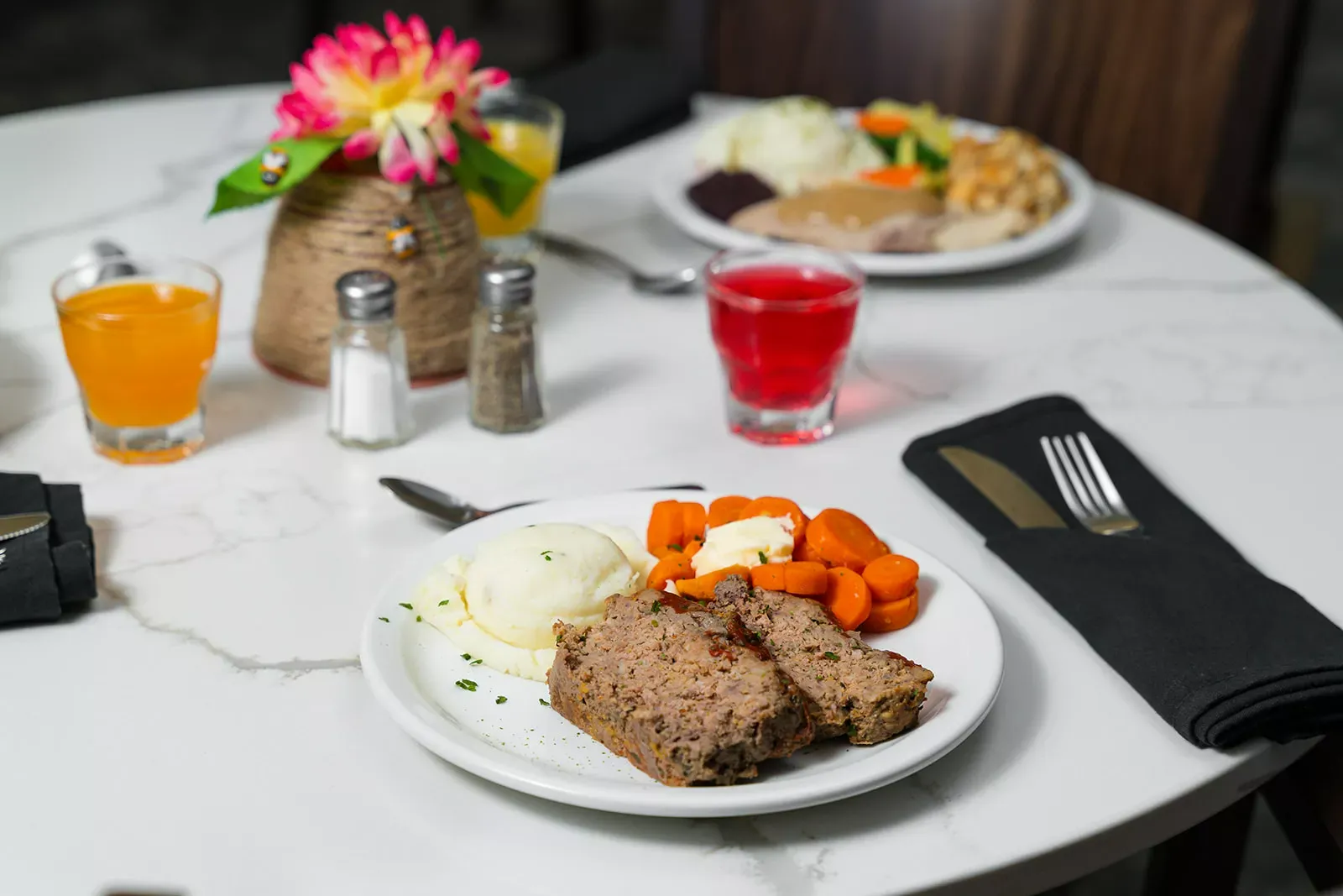 imgi_8_x2025-07-Maples-Living-Chatham-4_websize.jpg.pagespeed.ic.F5WiQx3q4E